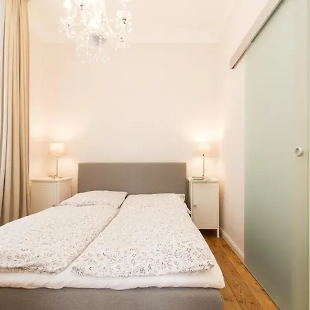 Apartman 6 Windspiel
